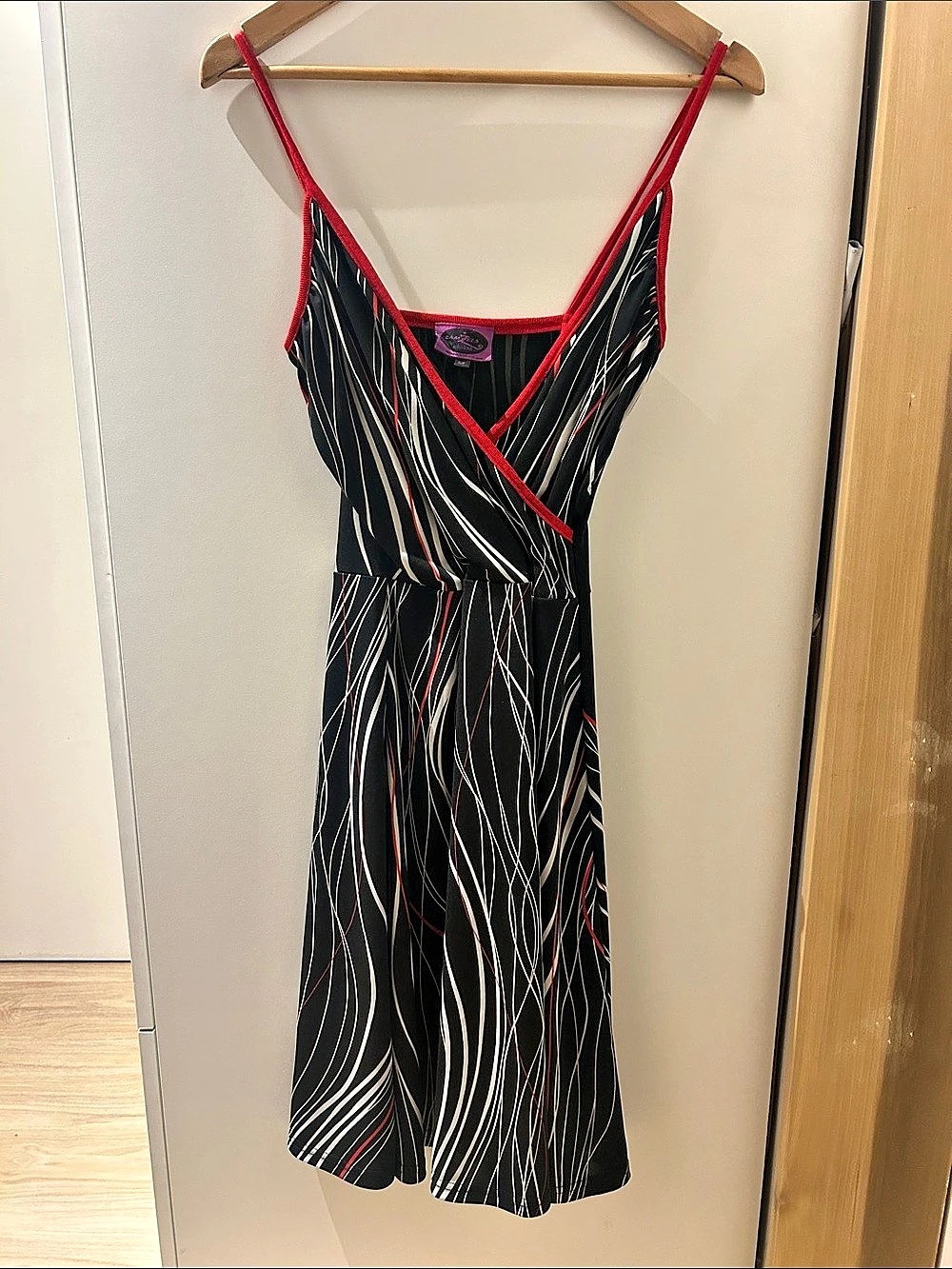 Vintage Abstract Striped Midi Dress in Black & Red